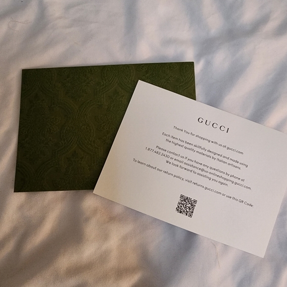 Gucci Envelopes - Picture 3 of 4